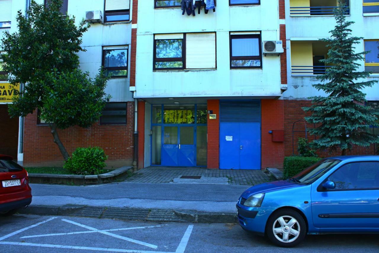 See U In Zagreb Apartment Exteriör bild