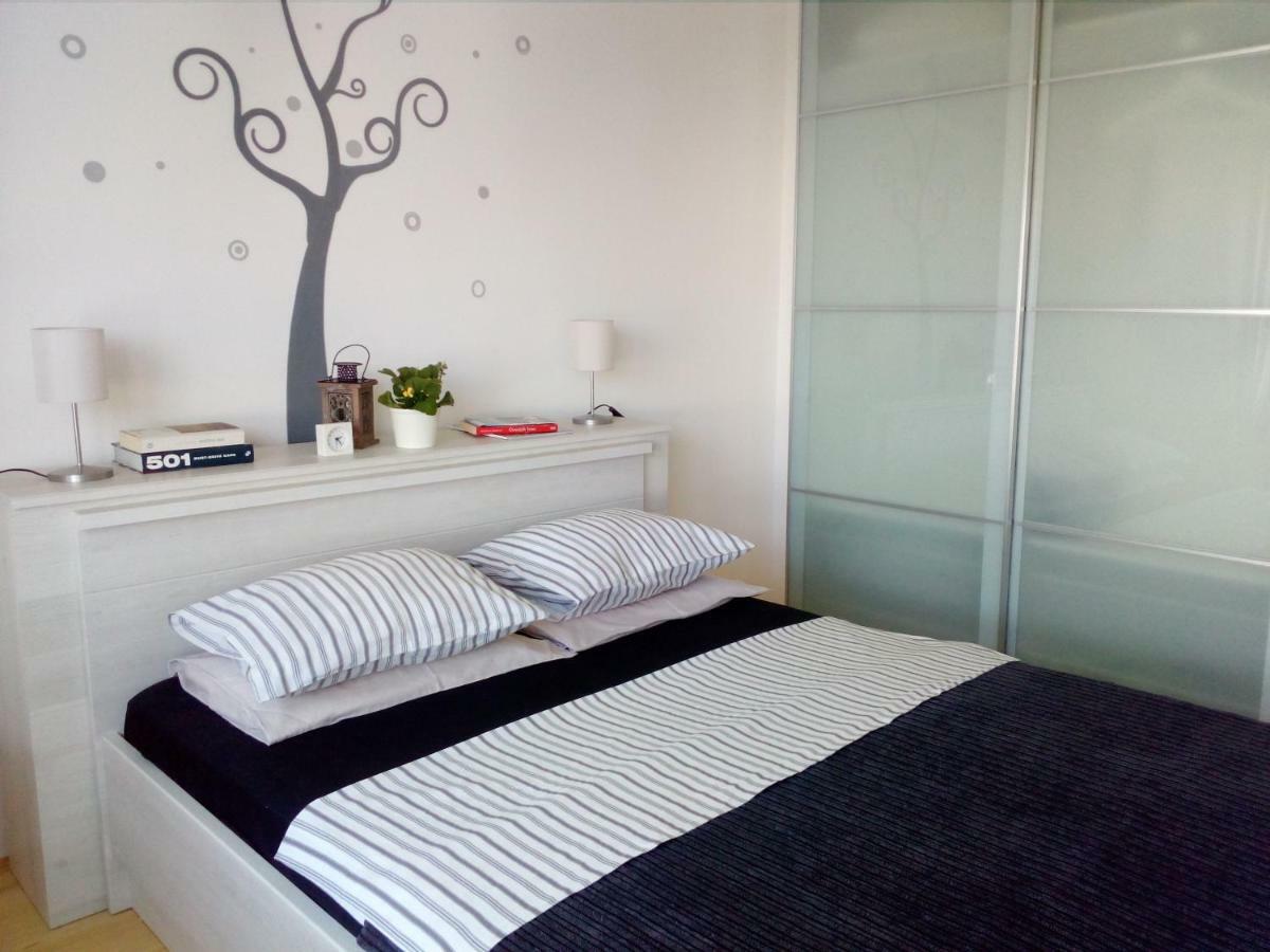 See U In Zagreb Apartment Exteriör bild
